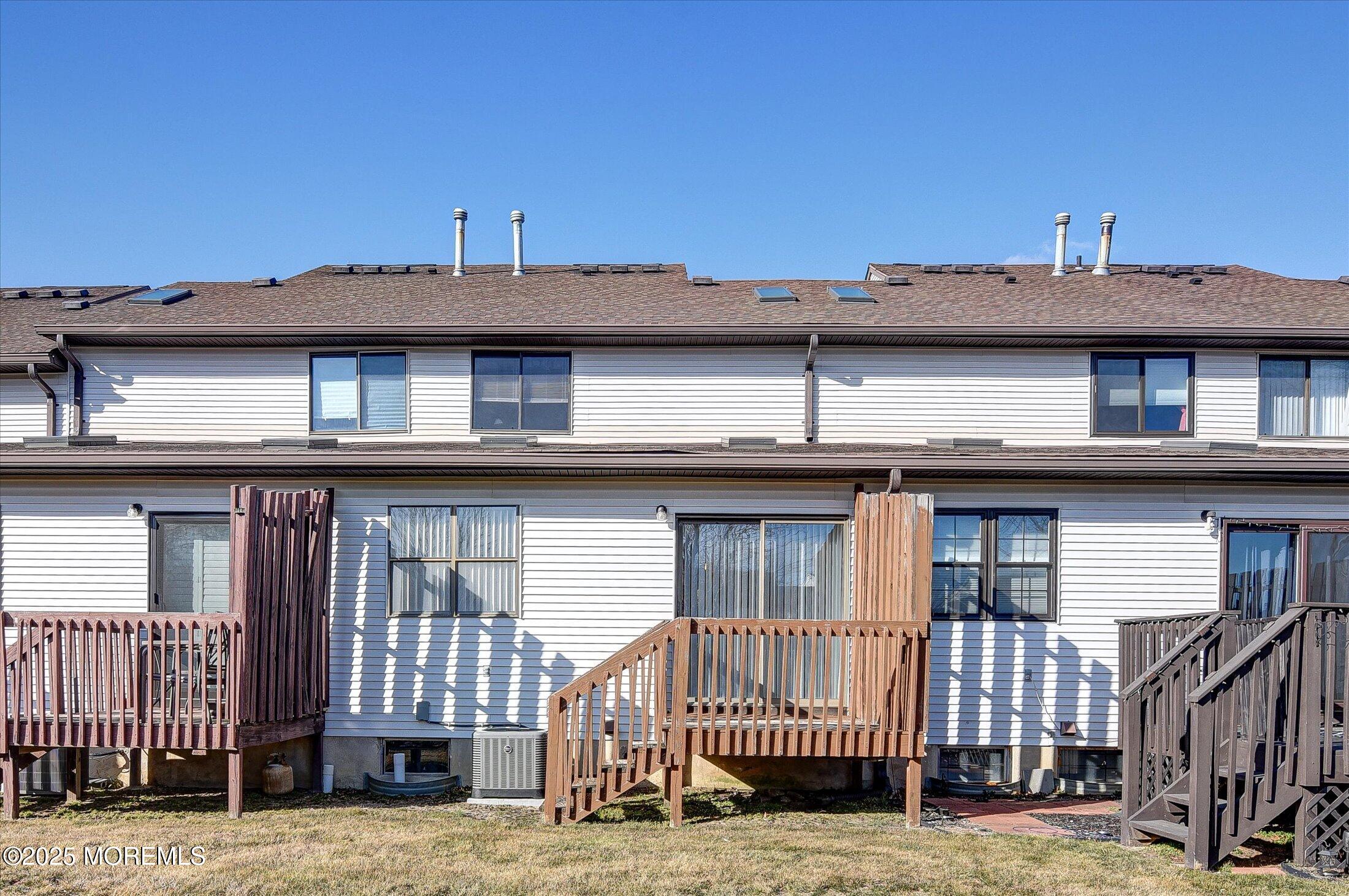 223 Longwood Drive #22-3, Manalapan, New Jersey image 36