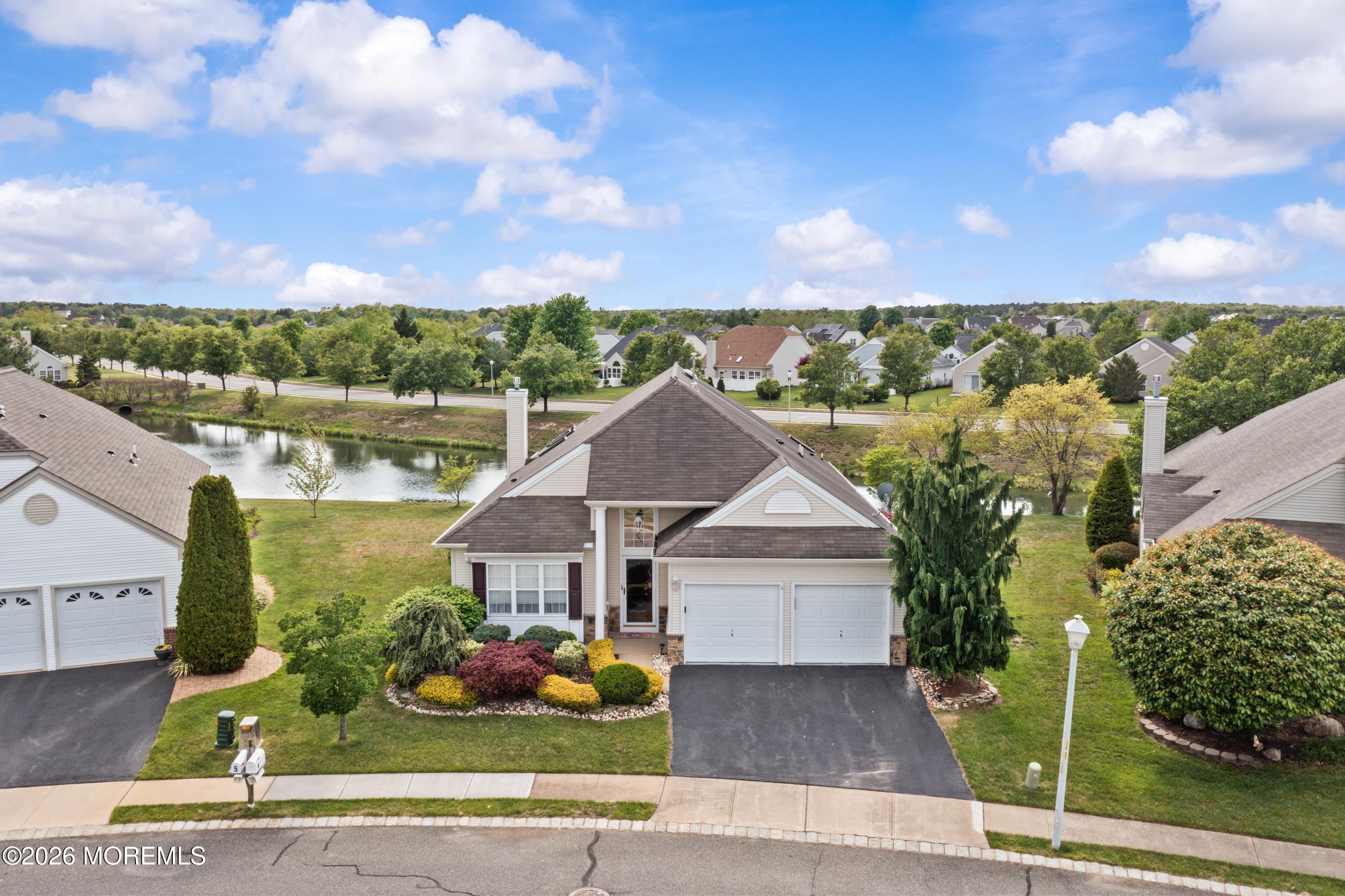 7 Donatello Drive