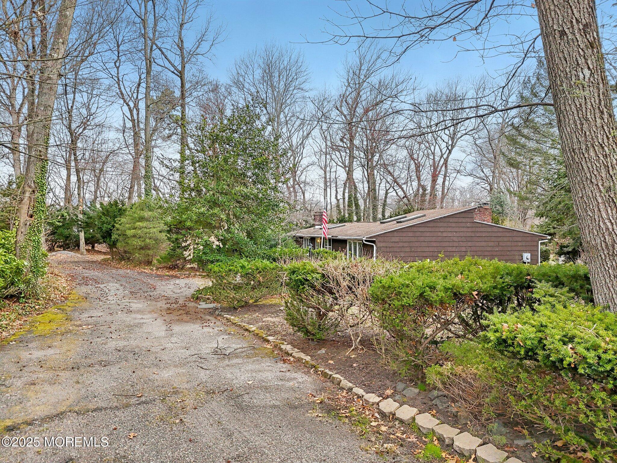 227 Lloyd Road, Aberdeen, New Jersey image 2