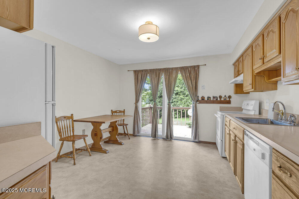 44 Hoover Street, Freehold, New Jersey image 14