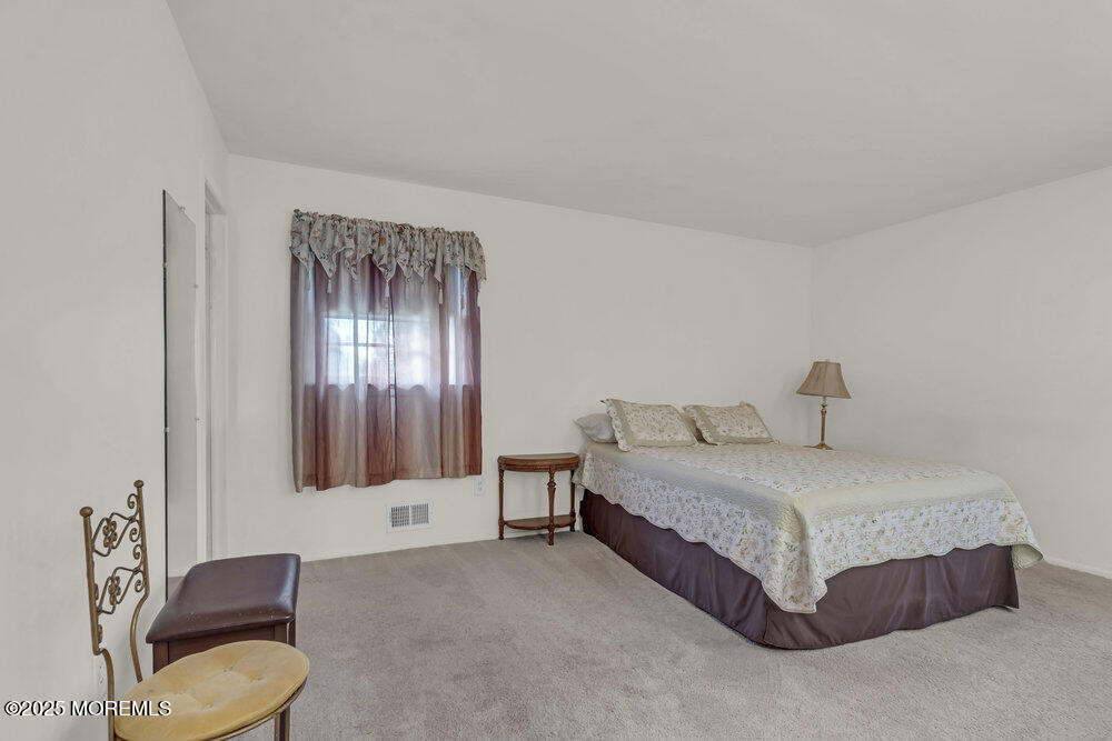 44 Hoover Street, Freehold, New Jersey image 22