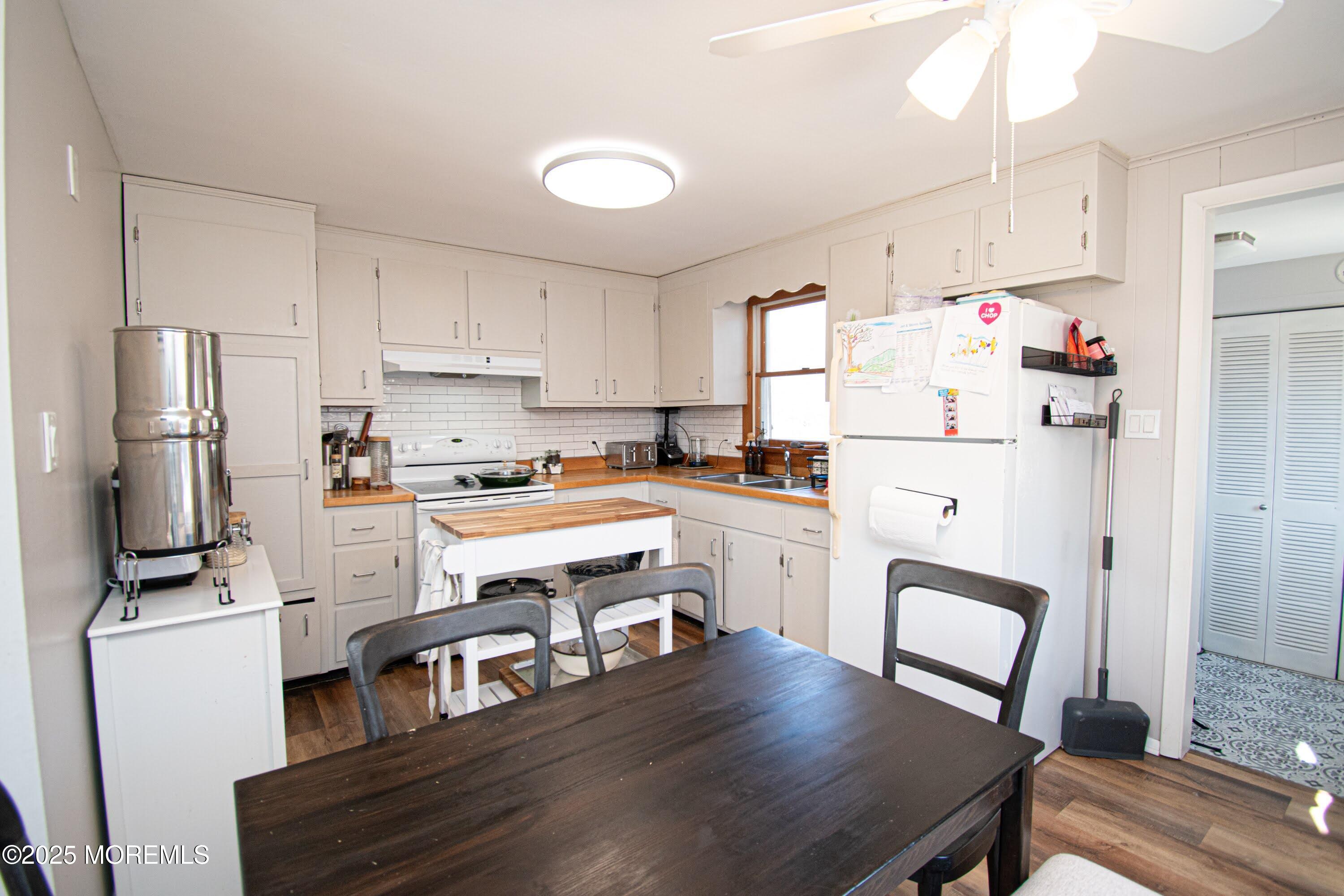 14 Hillside Avenue, Barnegat, New Jersey image 29