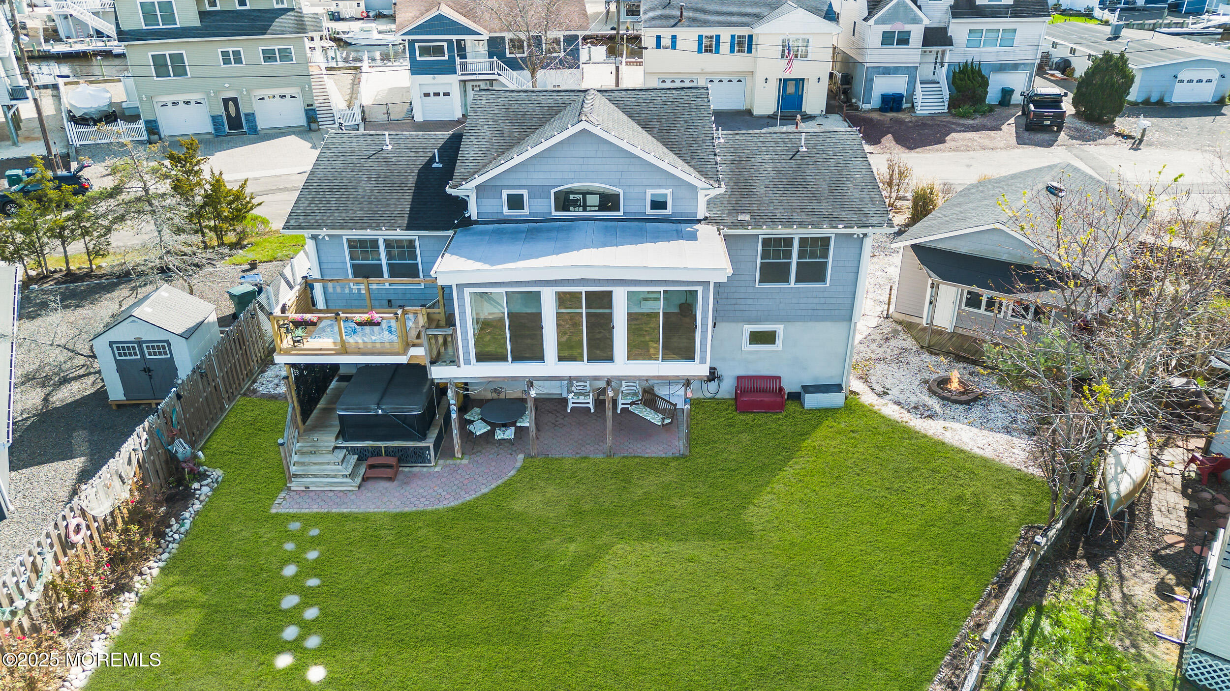 31 Daddy Tucker Drive