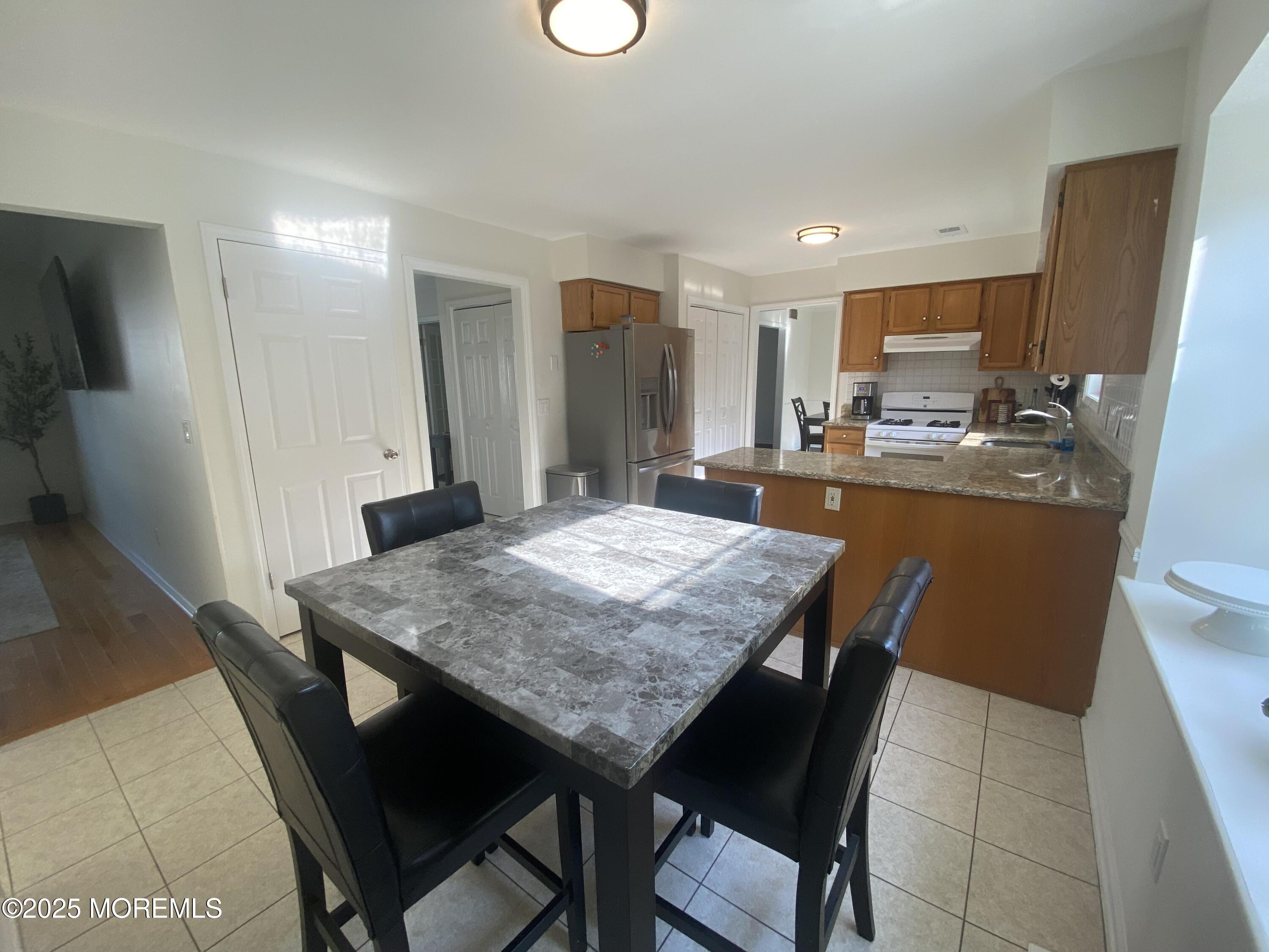 178 Royal Oak Drive, Waretown, New Jersey image 4