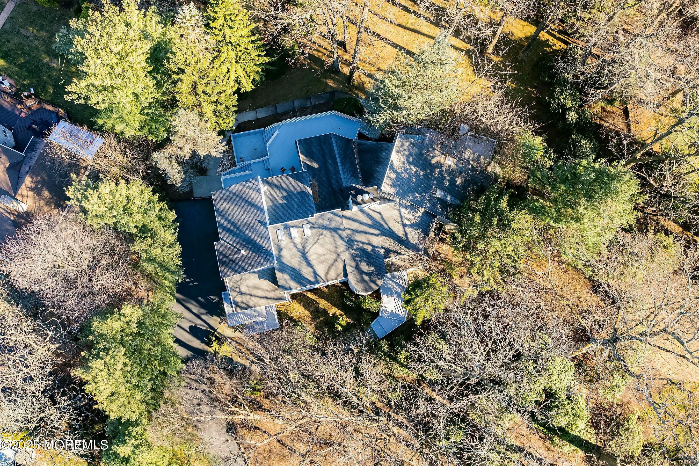 7 Jayhawk Way, Holmdel, New Jersey image 5