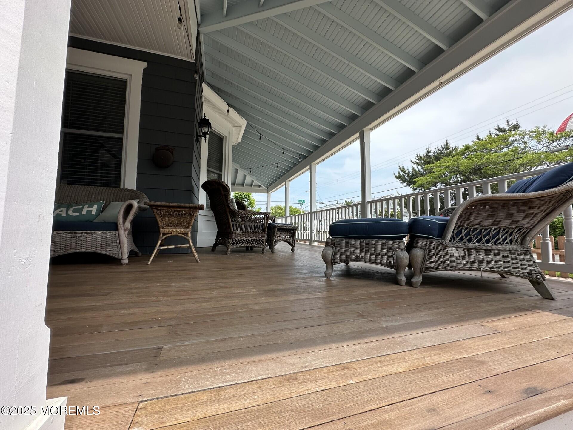 310 N Atlantic Avenue