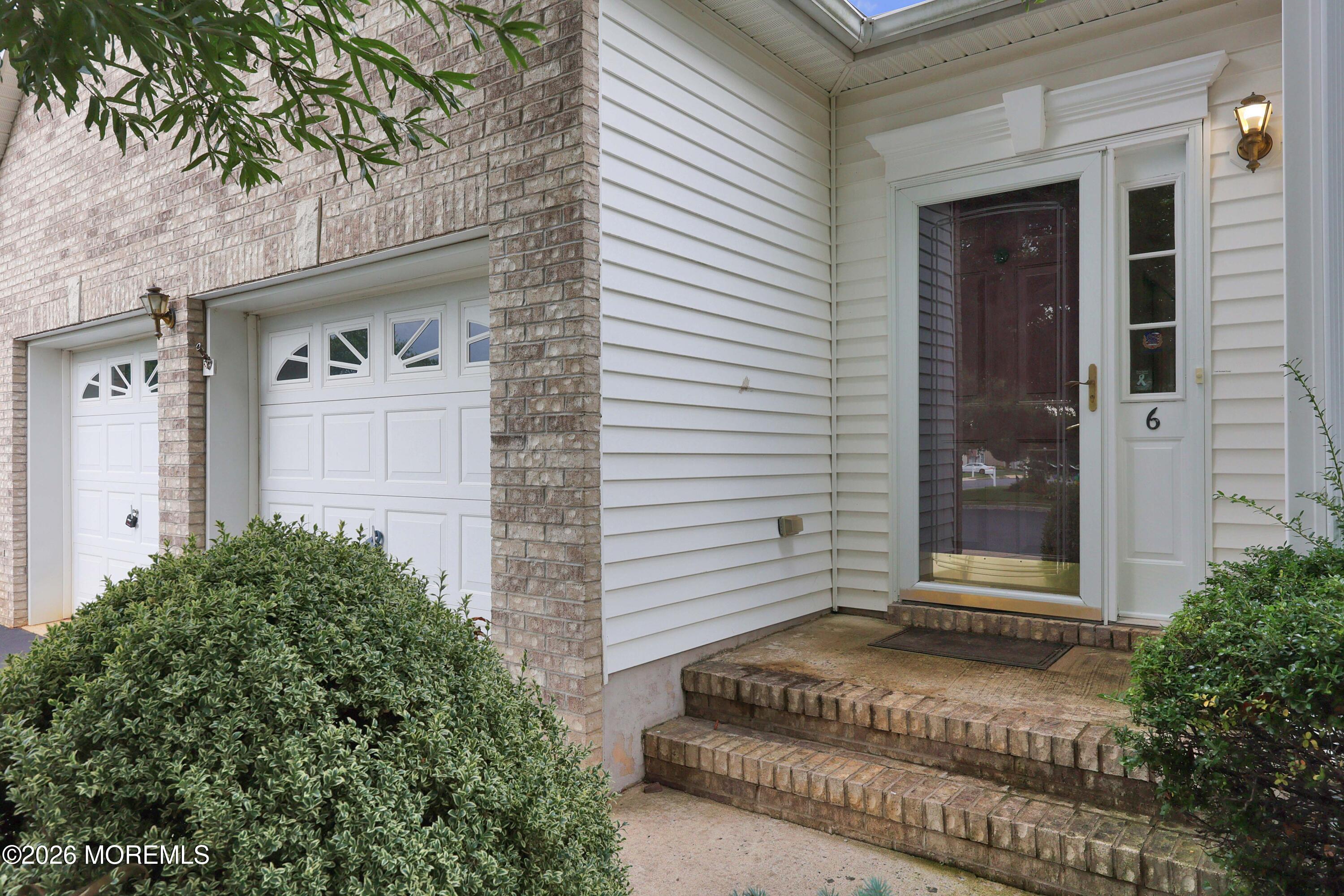 6 Silver Maple Lane