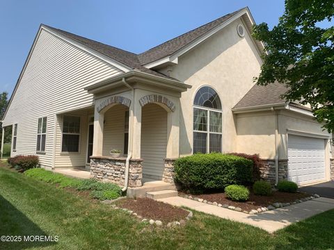 11 Vineyard Way Barnegat NJ 08005