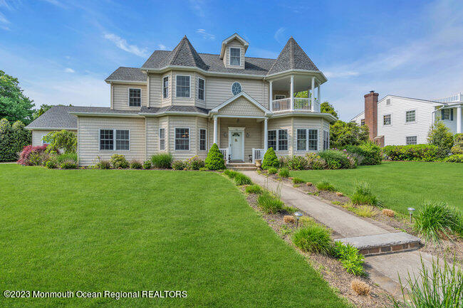 42 Pitney Avenue
