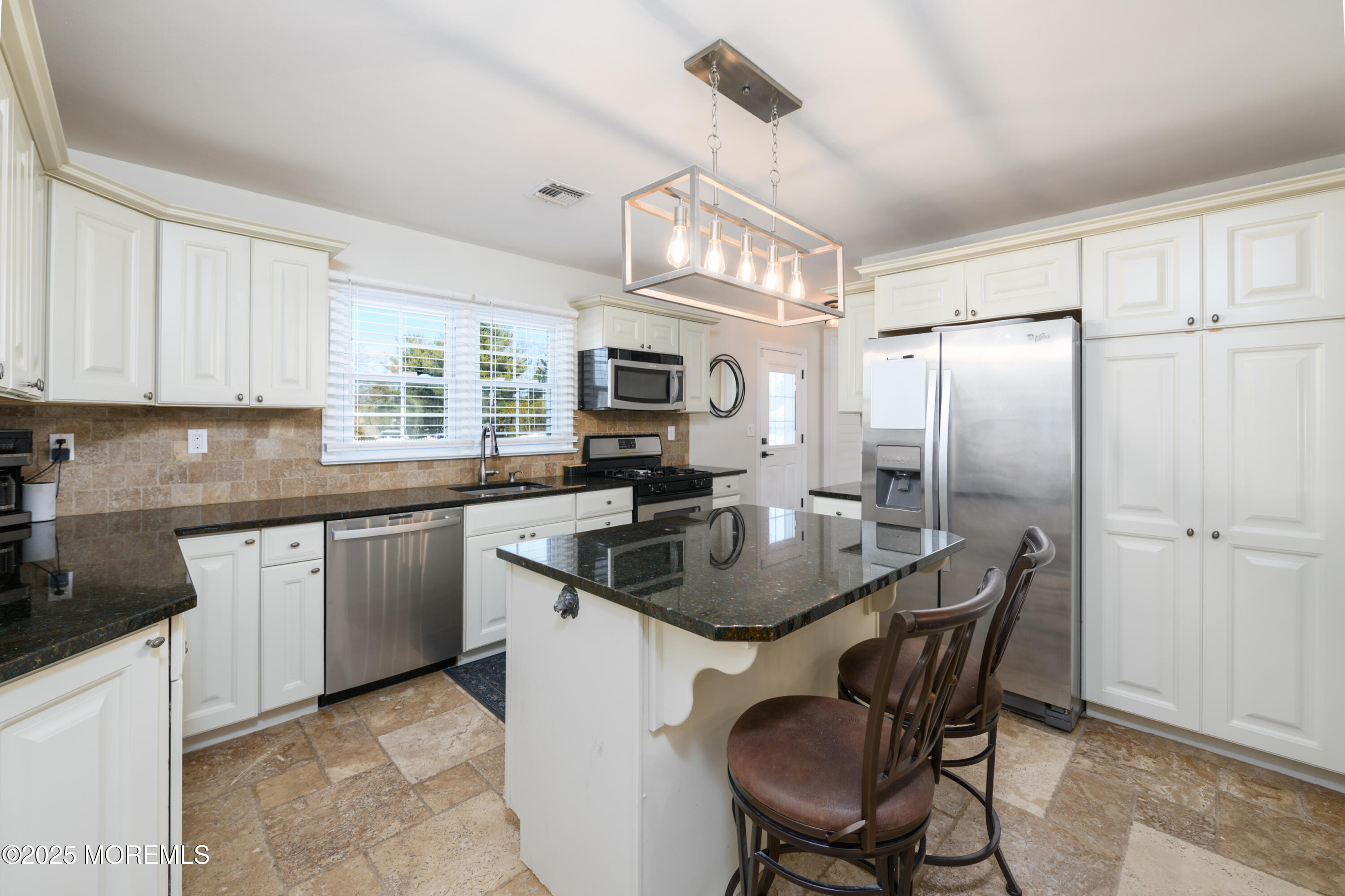 431 Walnut Street, Port Monmouth, New Jersey image 10