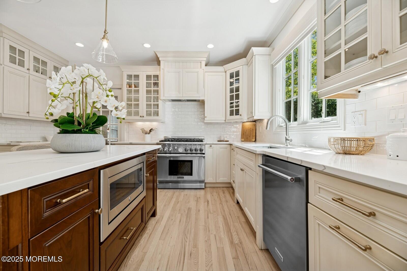 130 Oak Place, Fair Haven, New Jersey image 14