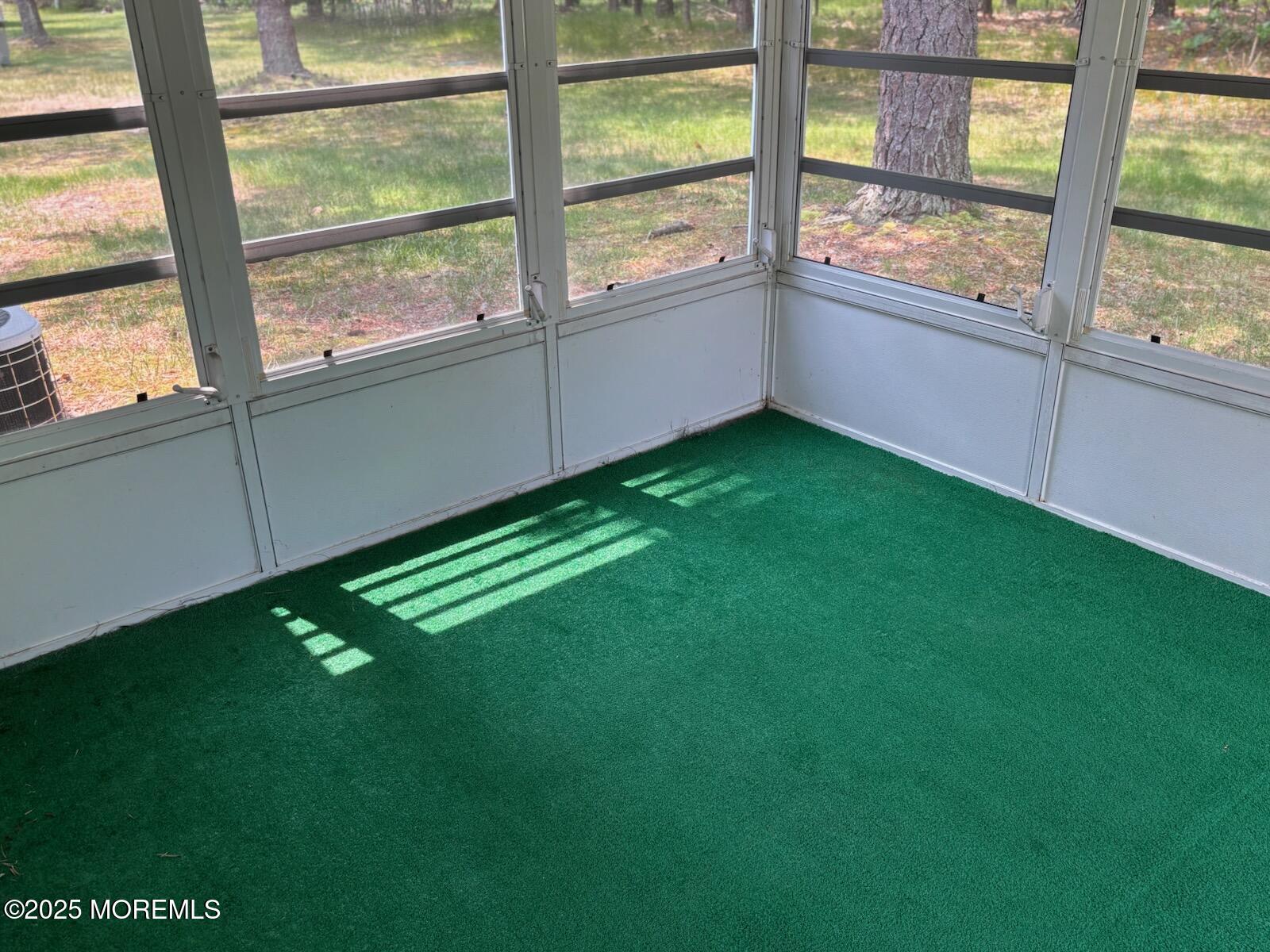 194 Constitution Boulevard, Whiting, New Jersey image 10