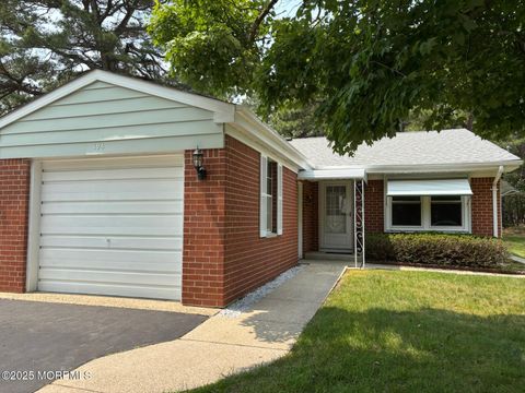 194 Constitution Boulevard Whiting NJ 08759