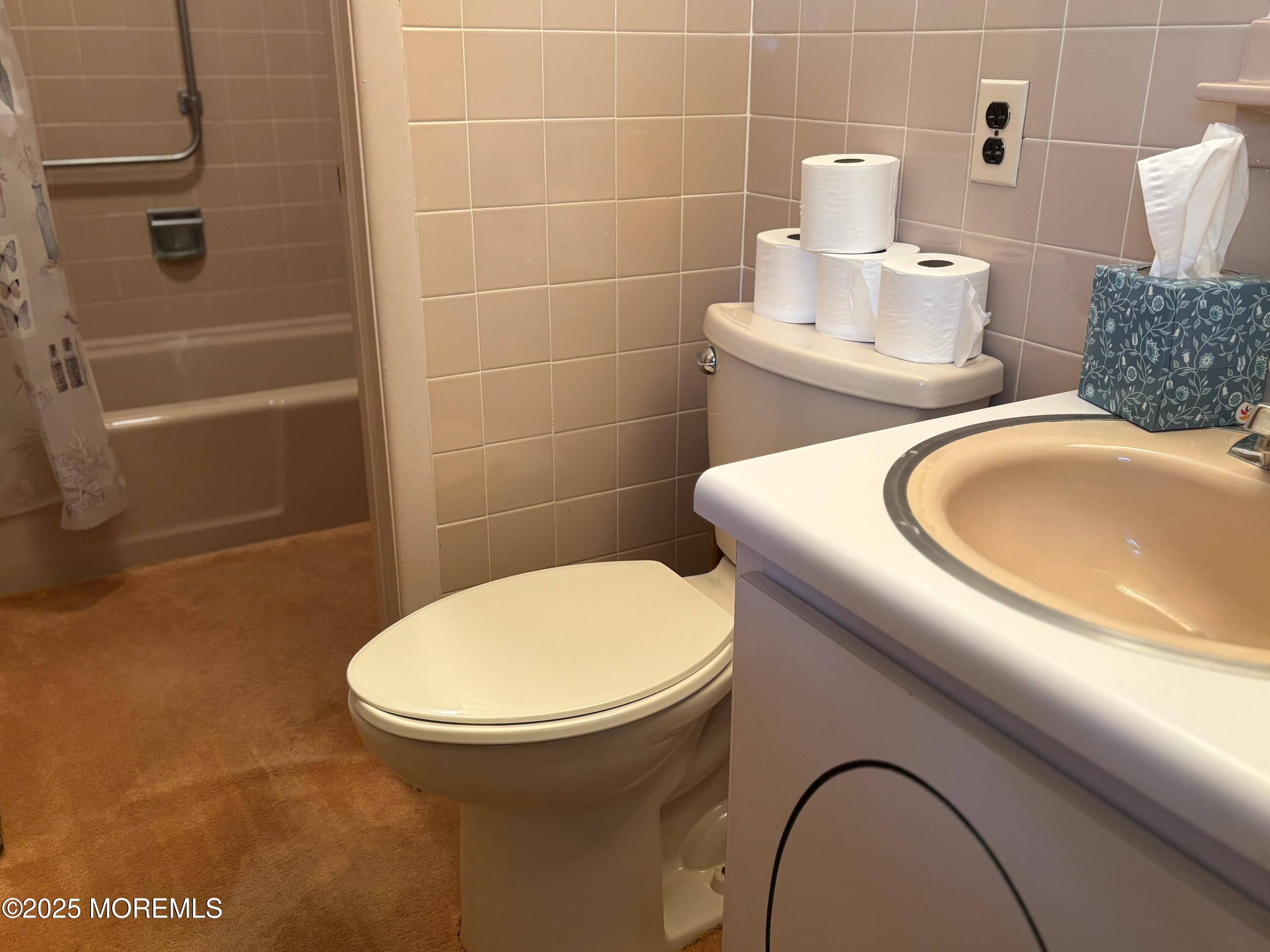 194 Constitution Boulevard, Whiting, New Jersey image 28