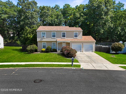 Homes For Sale - 87 Concord Circle<br/> Howell, NJ 07731