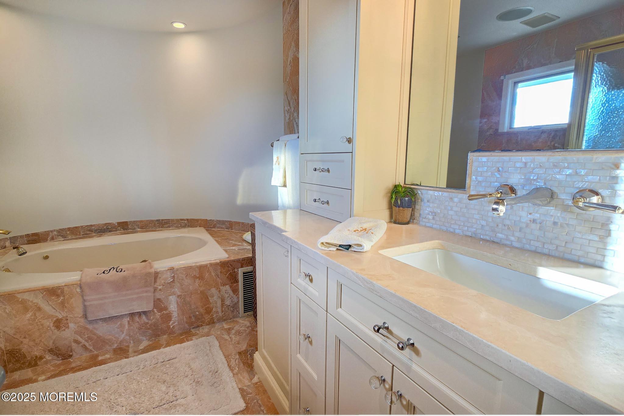 292 Dutchmans Point Road, Mantoloking, New Jersey image 40