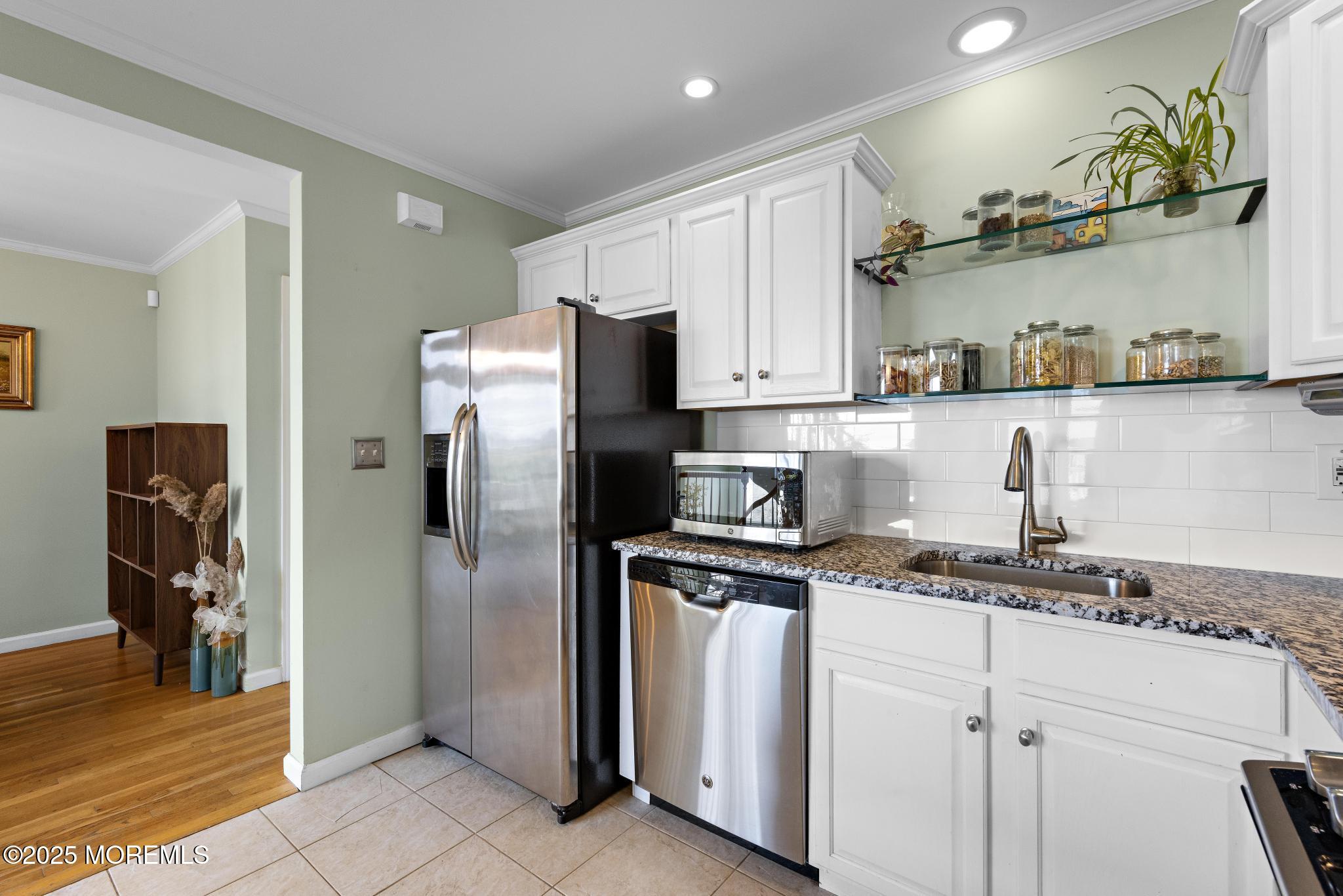 7 Beach Boulevard, Highlands, New Jersey image 14