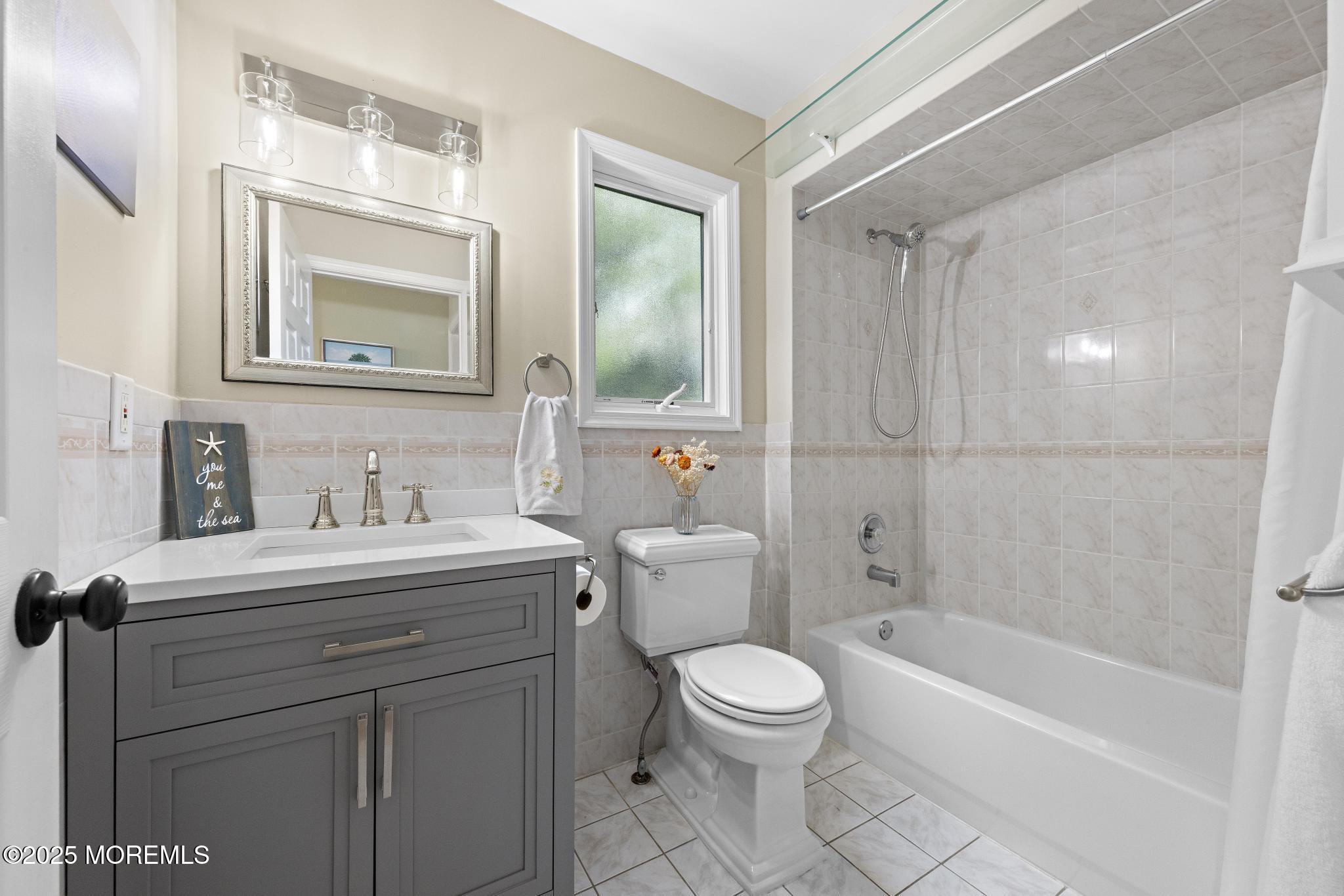 7 Beach Boulevard, Highlands, New Jersey image 20