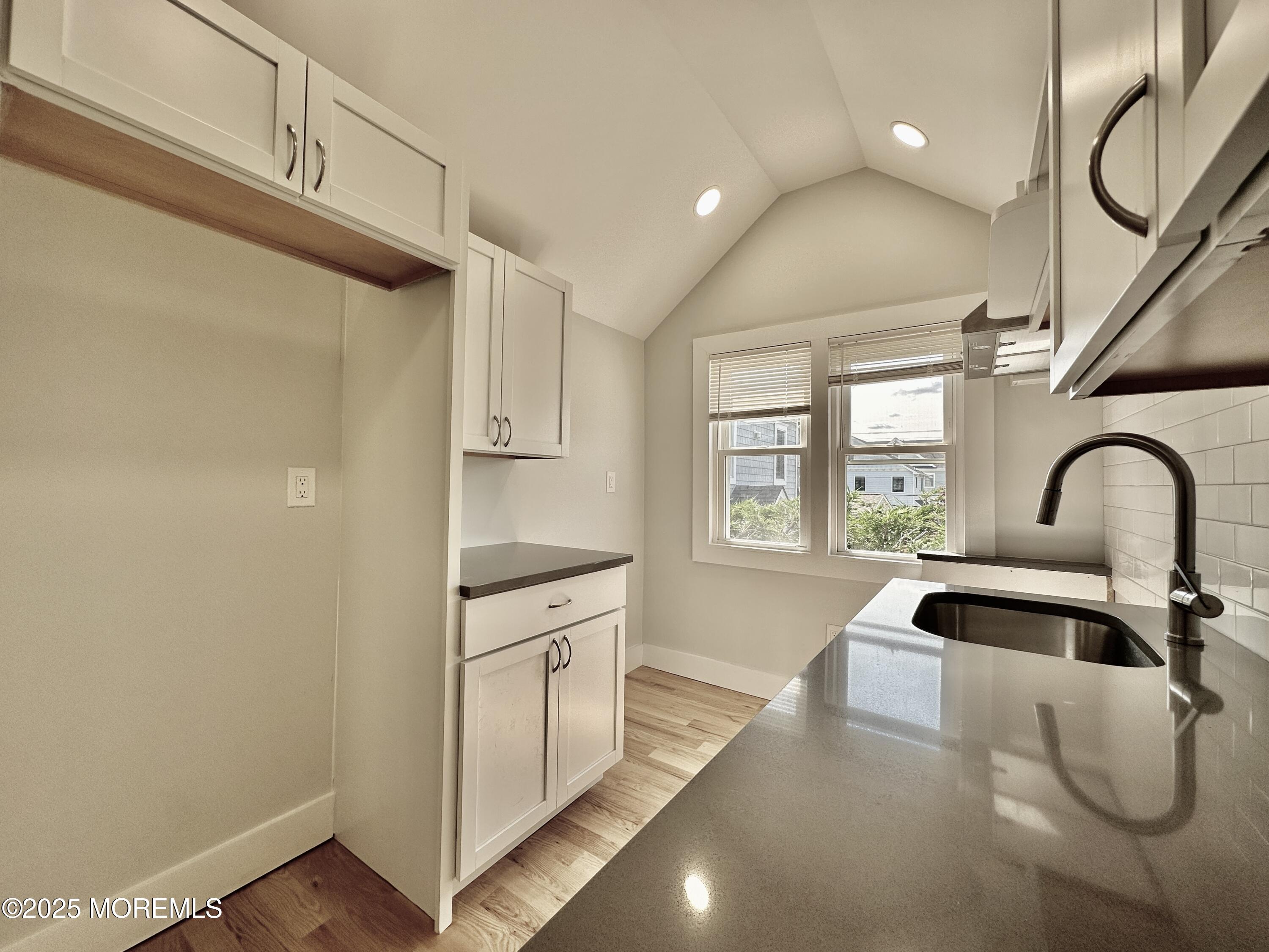 110 4th Avenue 8