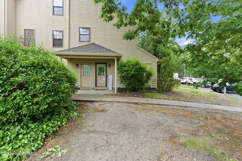 Condo For Sale - 2007 Begonia Court<br/> Jackson, NJ 08527