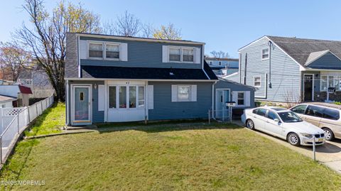 42 Kendall Drive Parlin NJ 08859