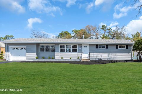 911 Neville Street Toms River NJ 08753