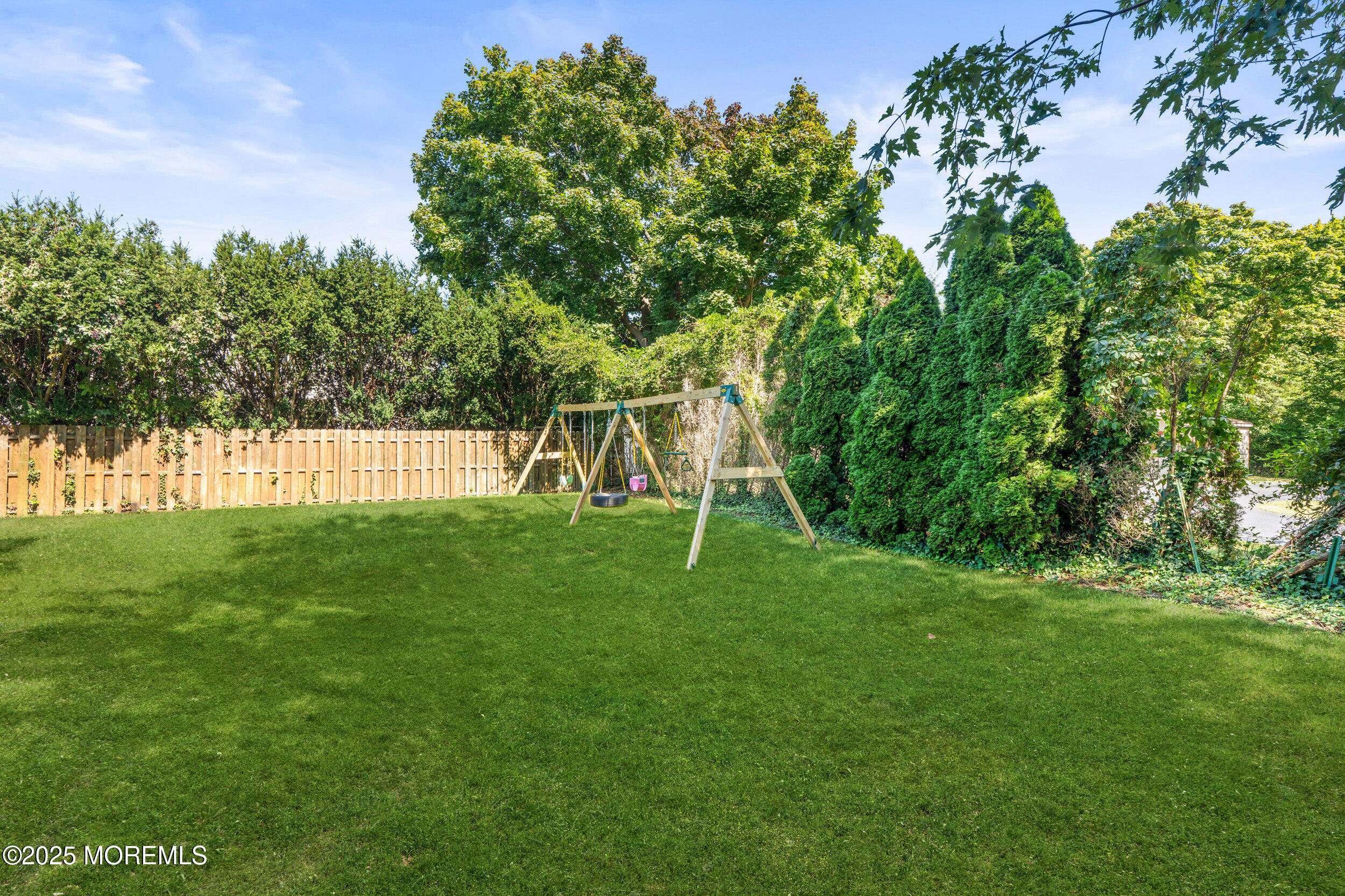 345 Hollywood Avenue