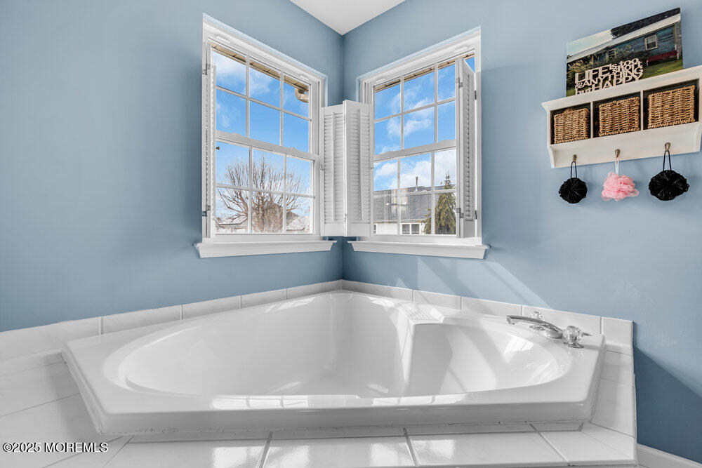 4 Brittany Court, Howell, New Jersey image 47