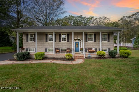 93 Twin Brooks Avenue Middletown NJ 07748
