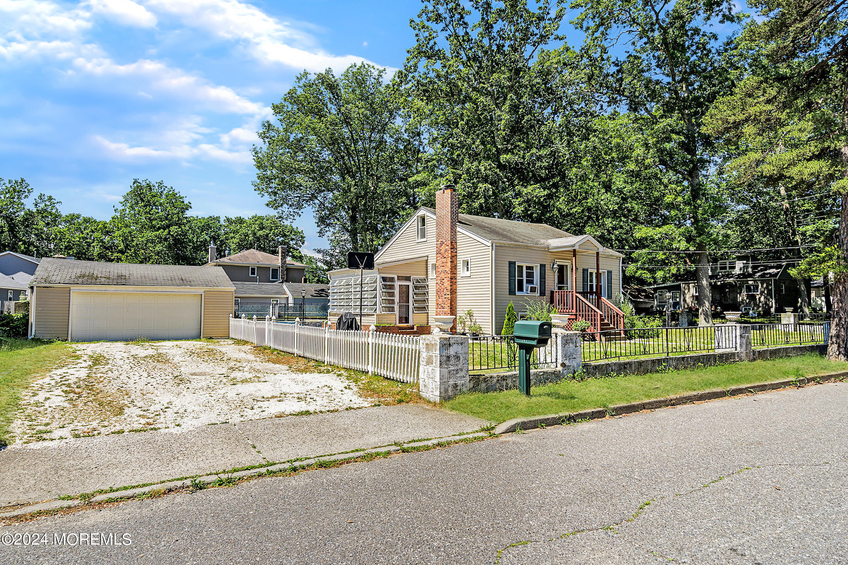 202 Knox Avenue, Eatontown, New Jersey image 23