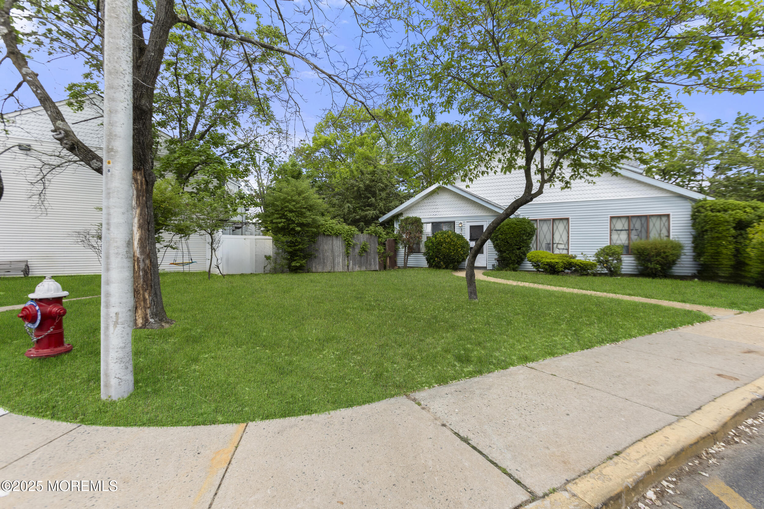 101 Williamsburg Lane, Lakewood, New Jersey image 6