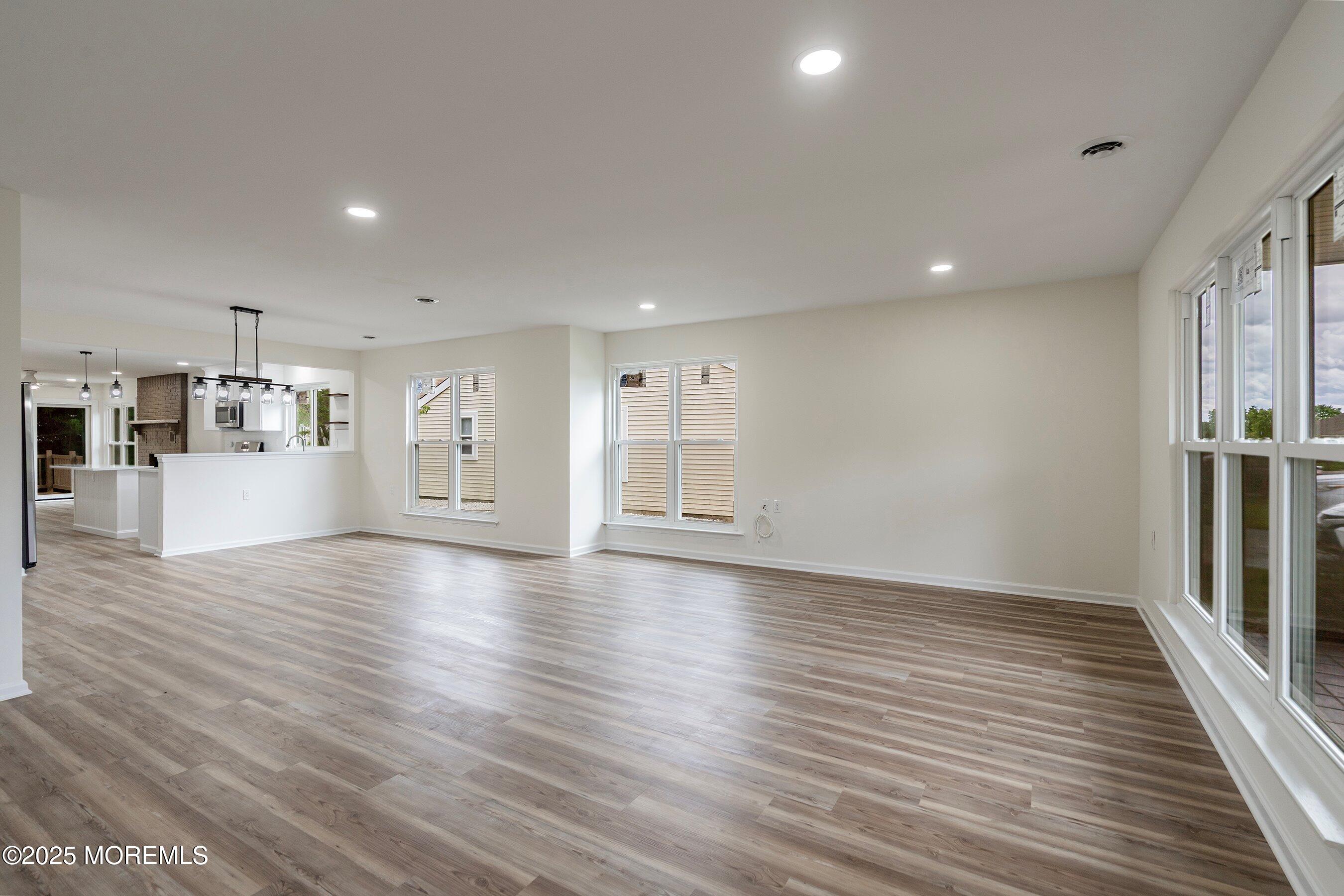 21 Turnbridge, Manchester, New Jersey image 4
