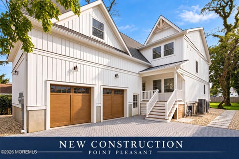 Photo of 825 Trenton Avenue, Point Pleasant, NJ 08742 (MLS # 22632623)