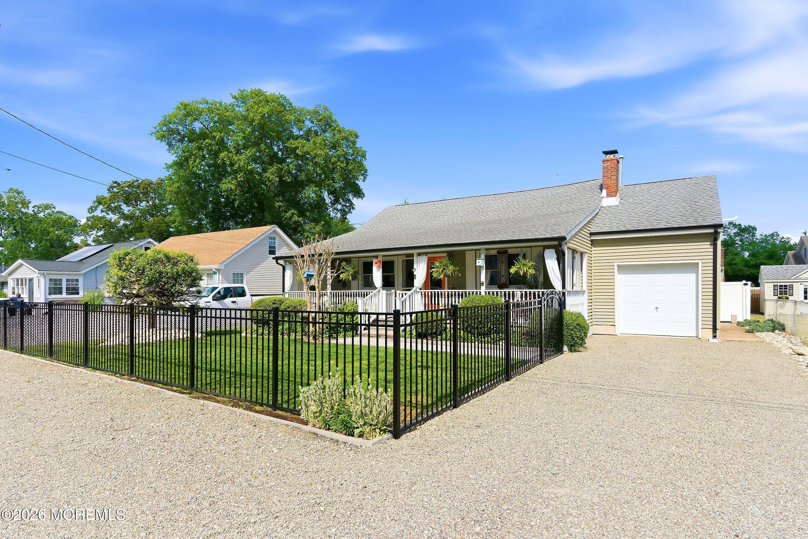 111 Bash Road
