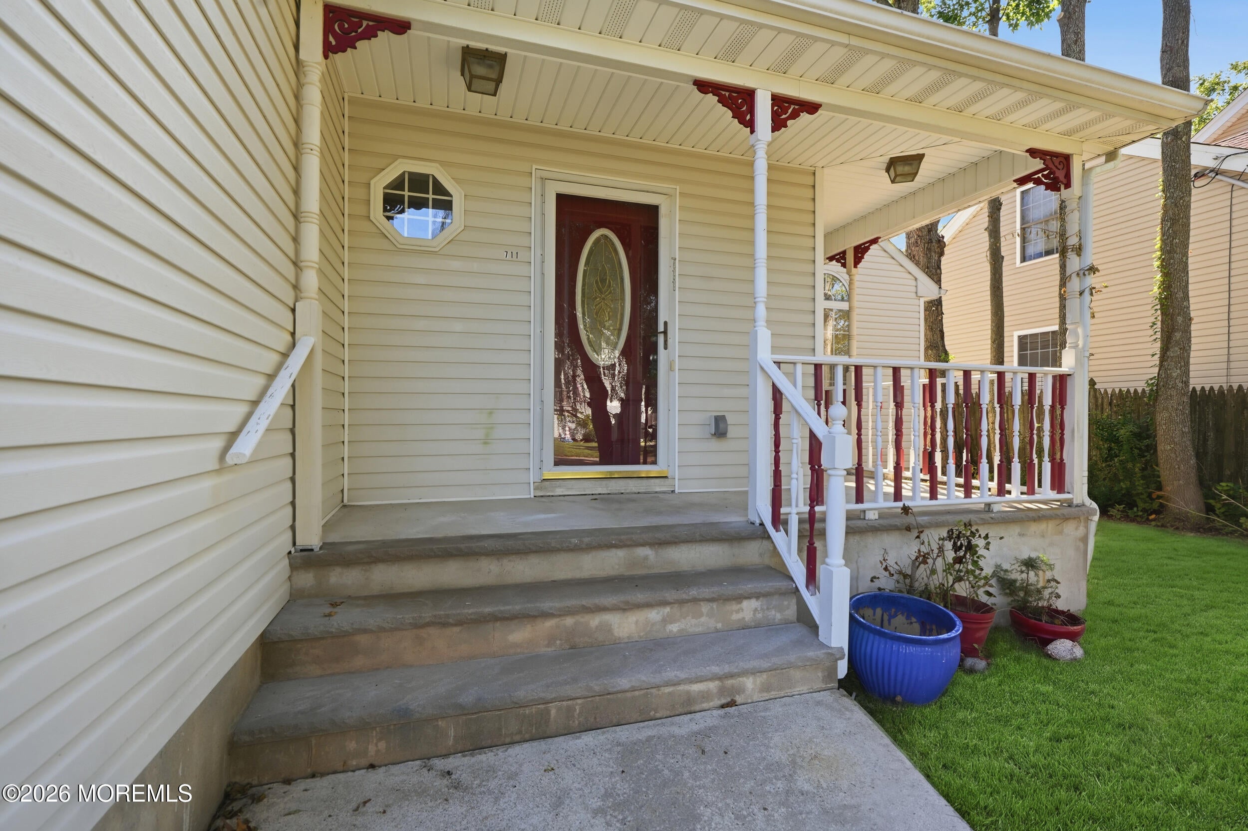 711 Anglesea Avenue