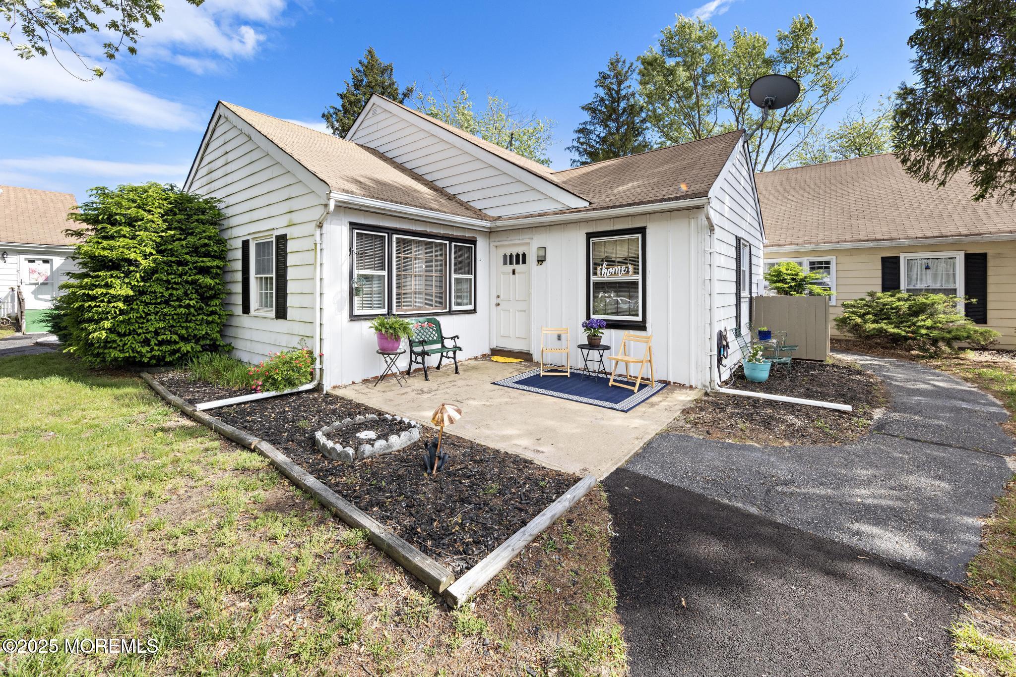 12 Dover Walk, Toms River, New Jersey image 2