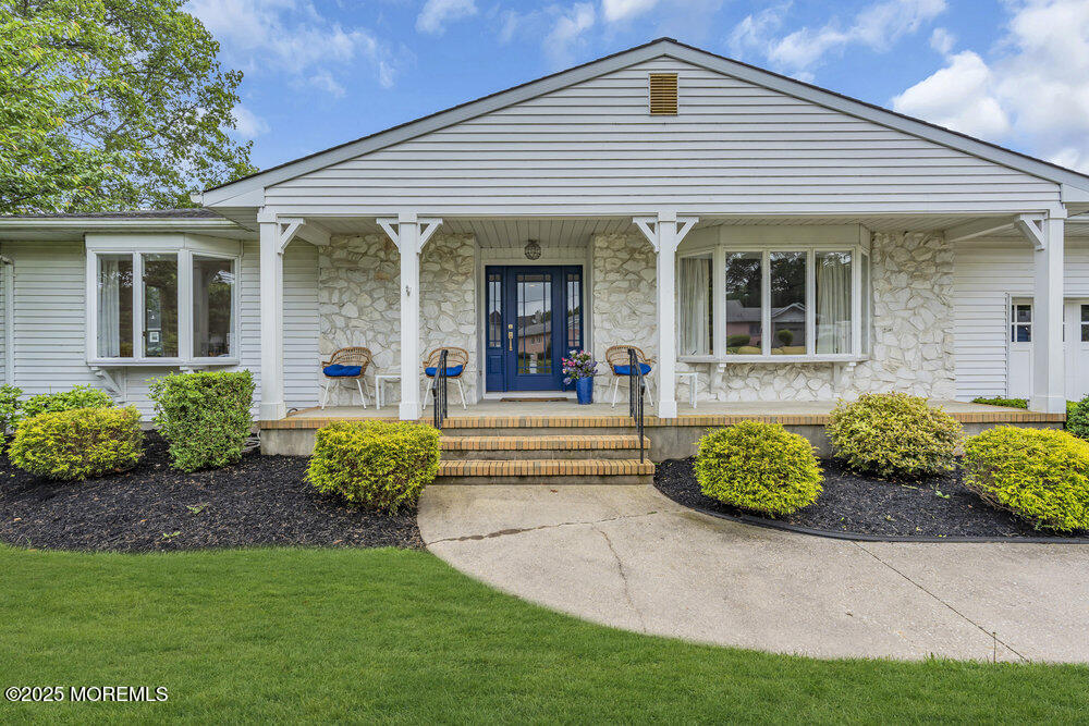 1101 Hawthorne Parkway