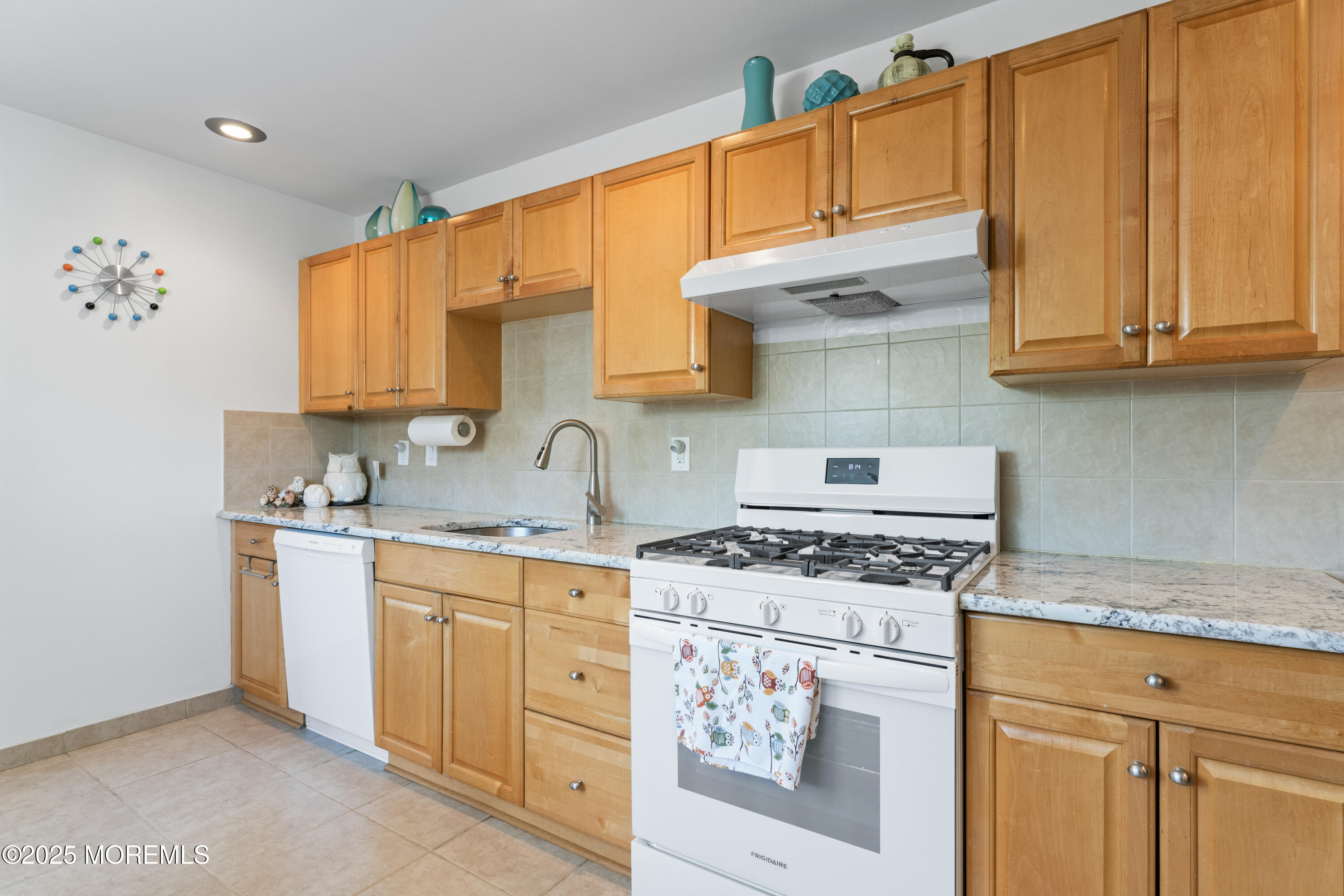 27 Baylor Street, Toms River, New Jersey image 11