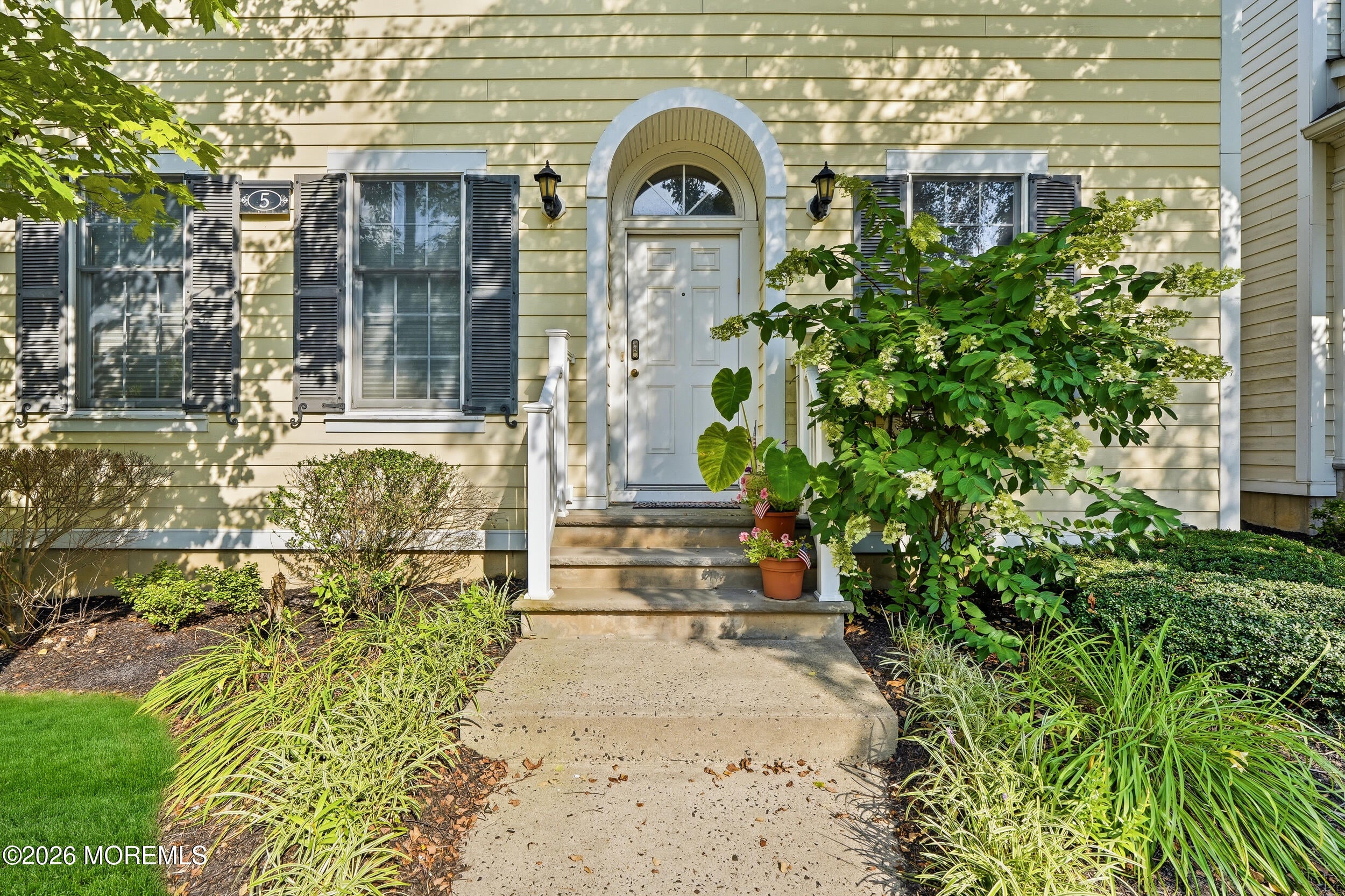 5 Dove Lane