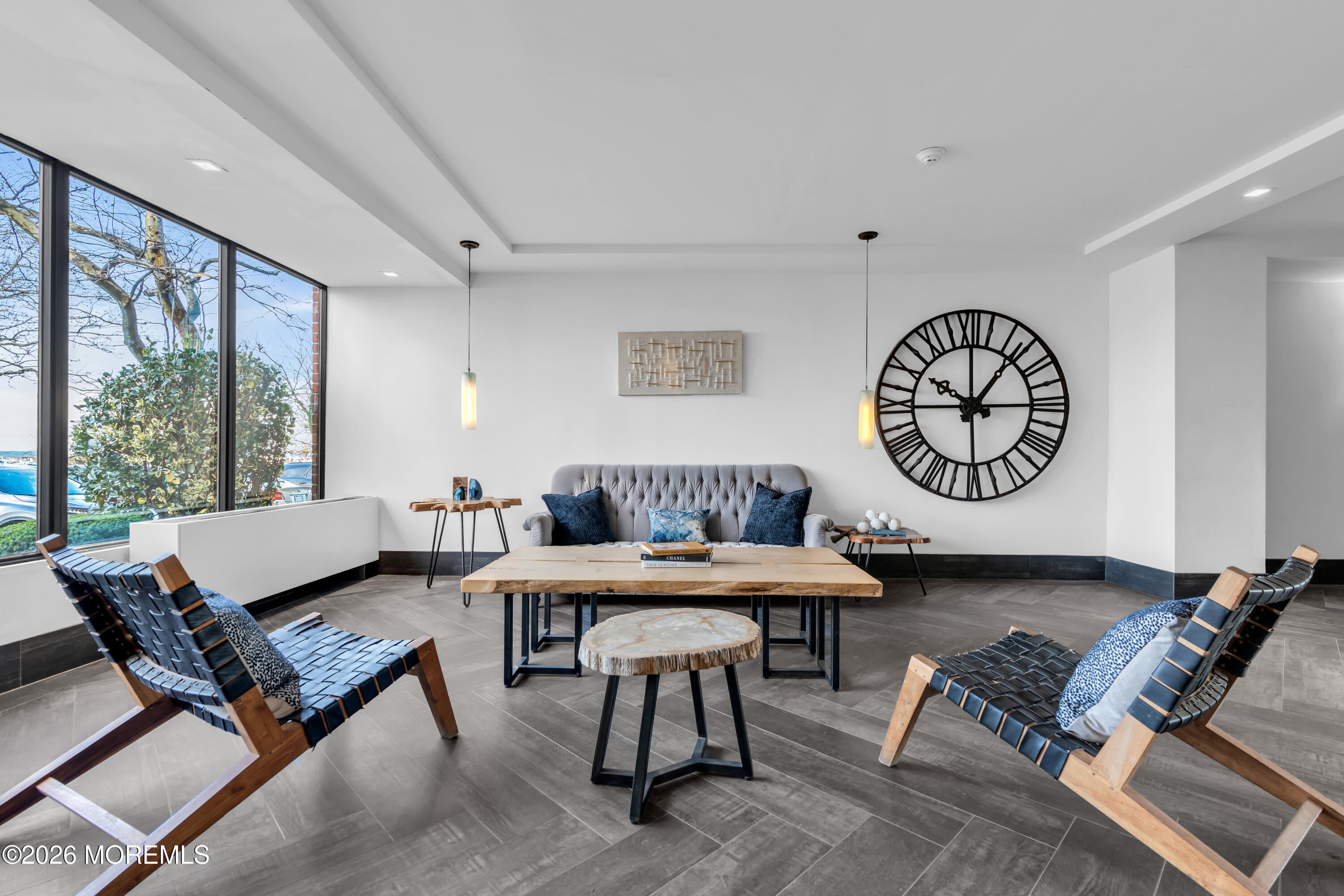 10 Ocean Boulevard 8H