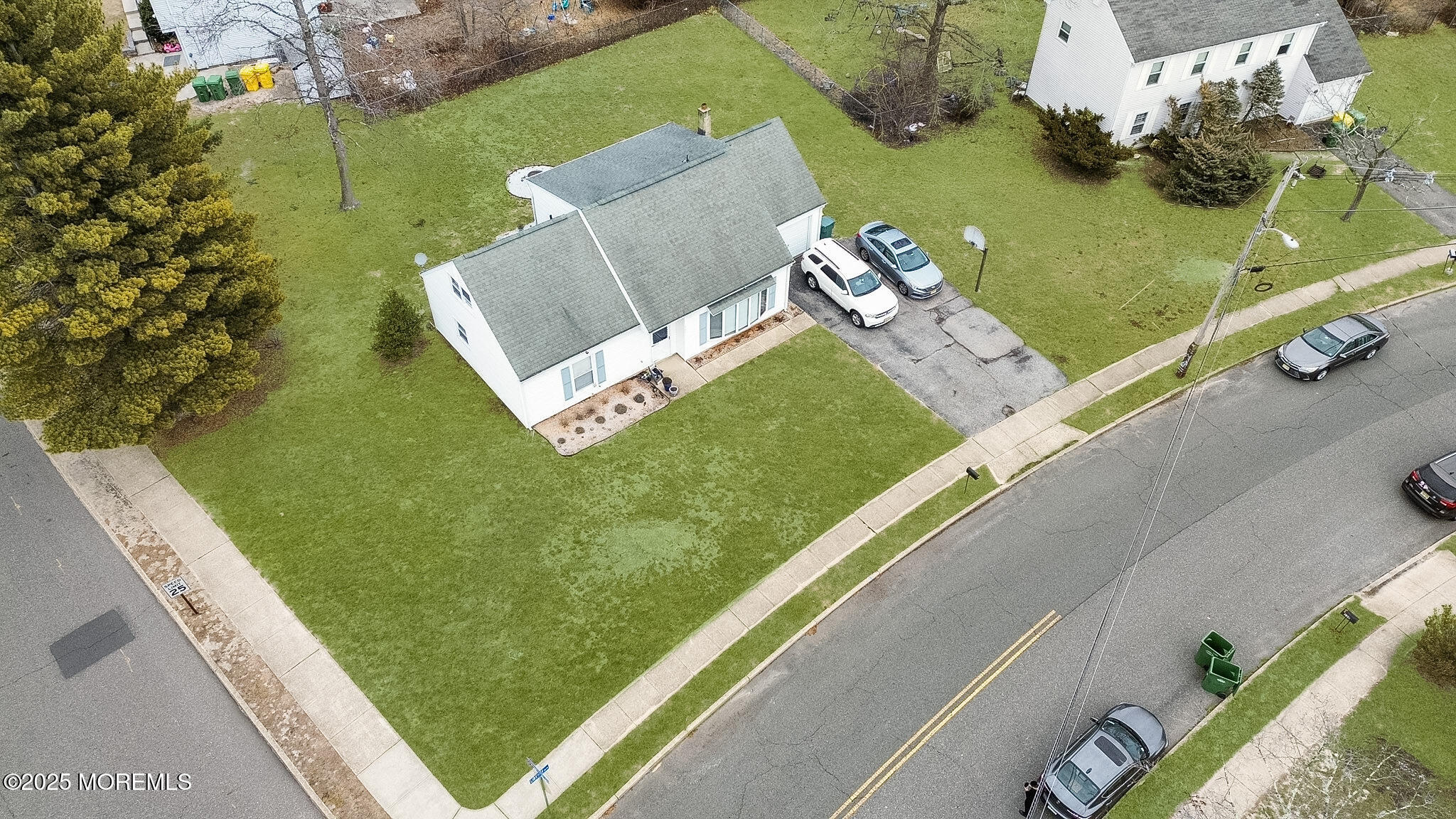 121 Liberty Drive, Lakewood, New Jersey image 33