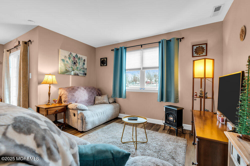 27-2 Florence Tollgate Apts Place 2