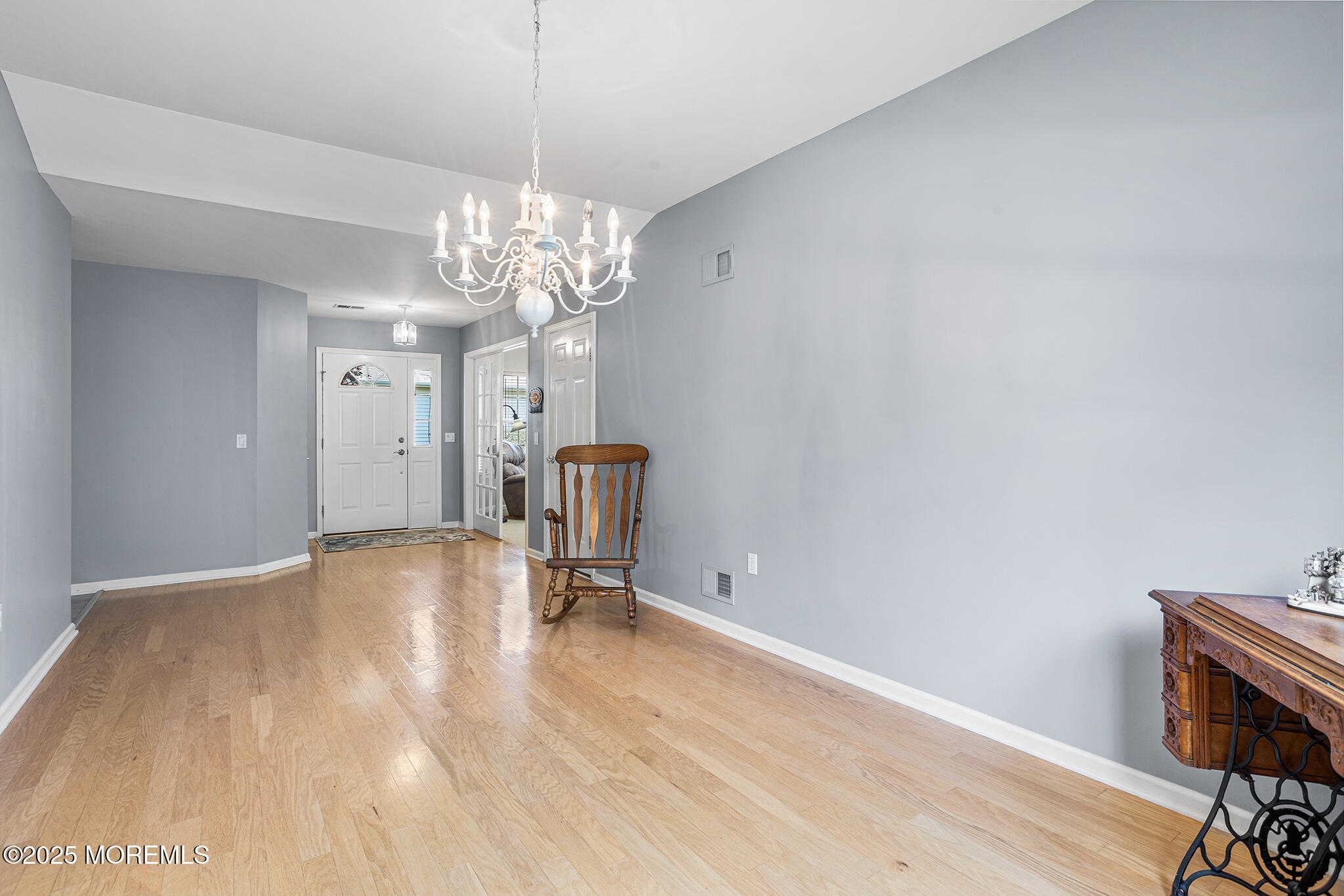 16 Schoolhouse Lane, Lakewood, New Jersey image 9