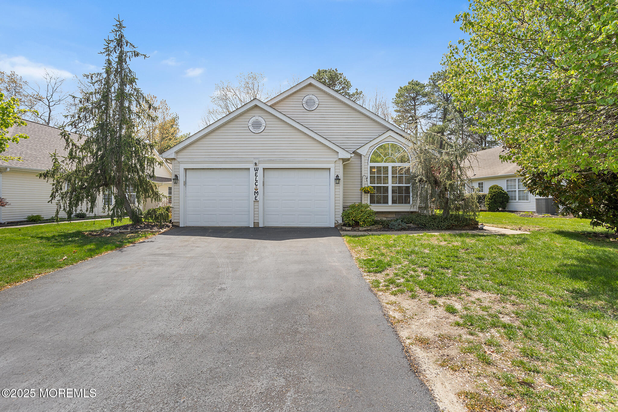 16 Schoolhouse Lane, Lakewood, New Jersey image 4