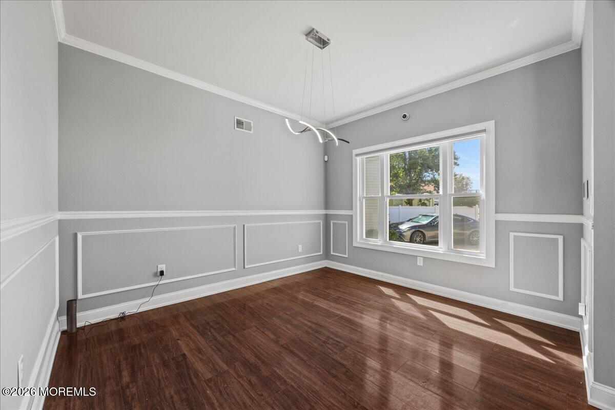 87 Fulton Street