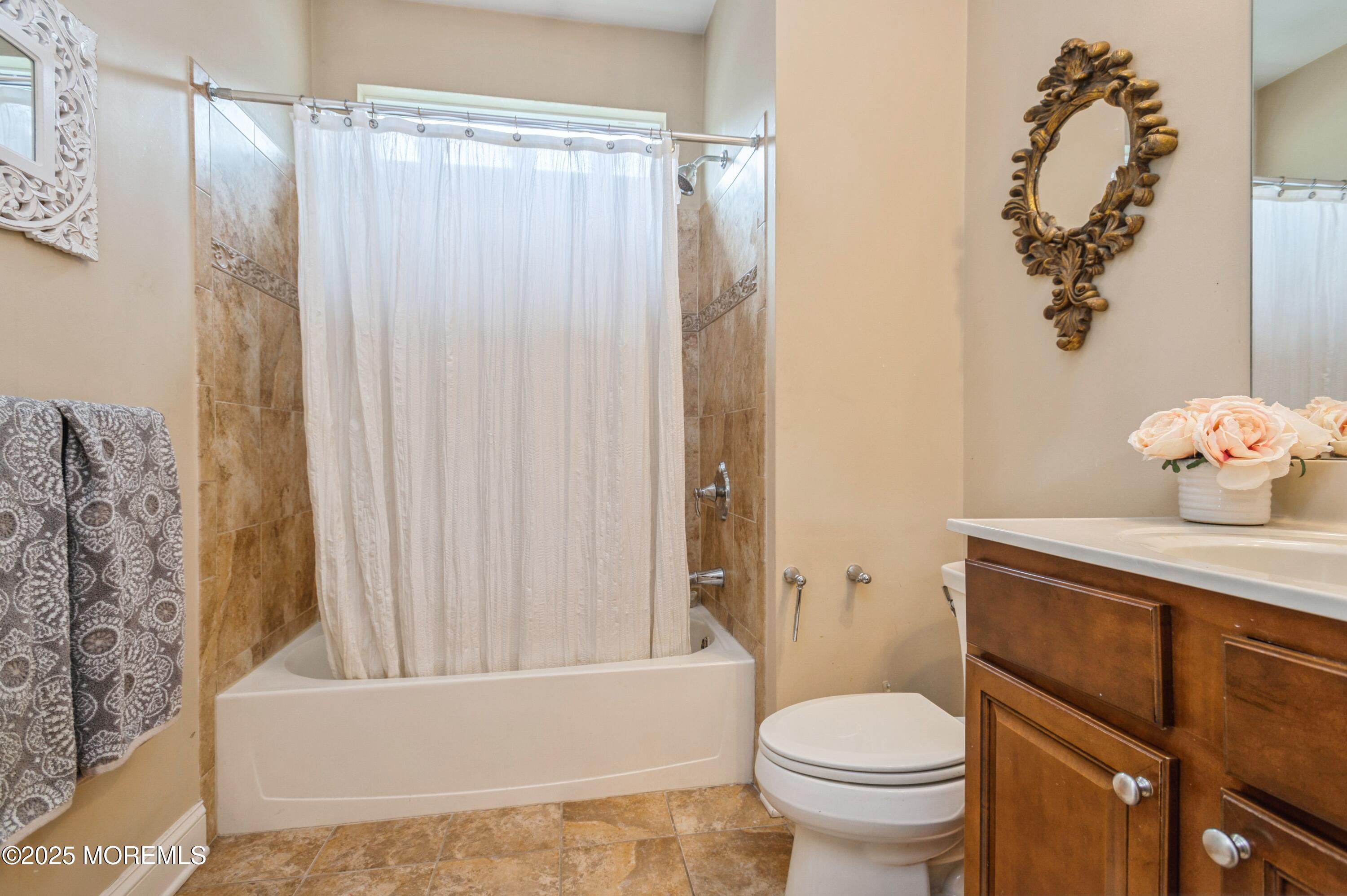 63 Wintergreen Drive, Manalapan, New Jersey image 19