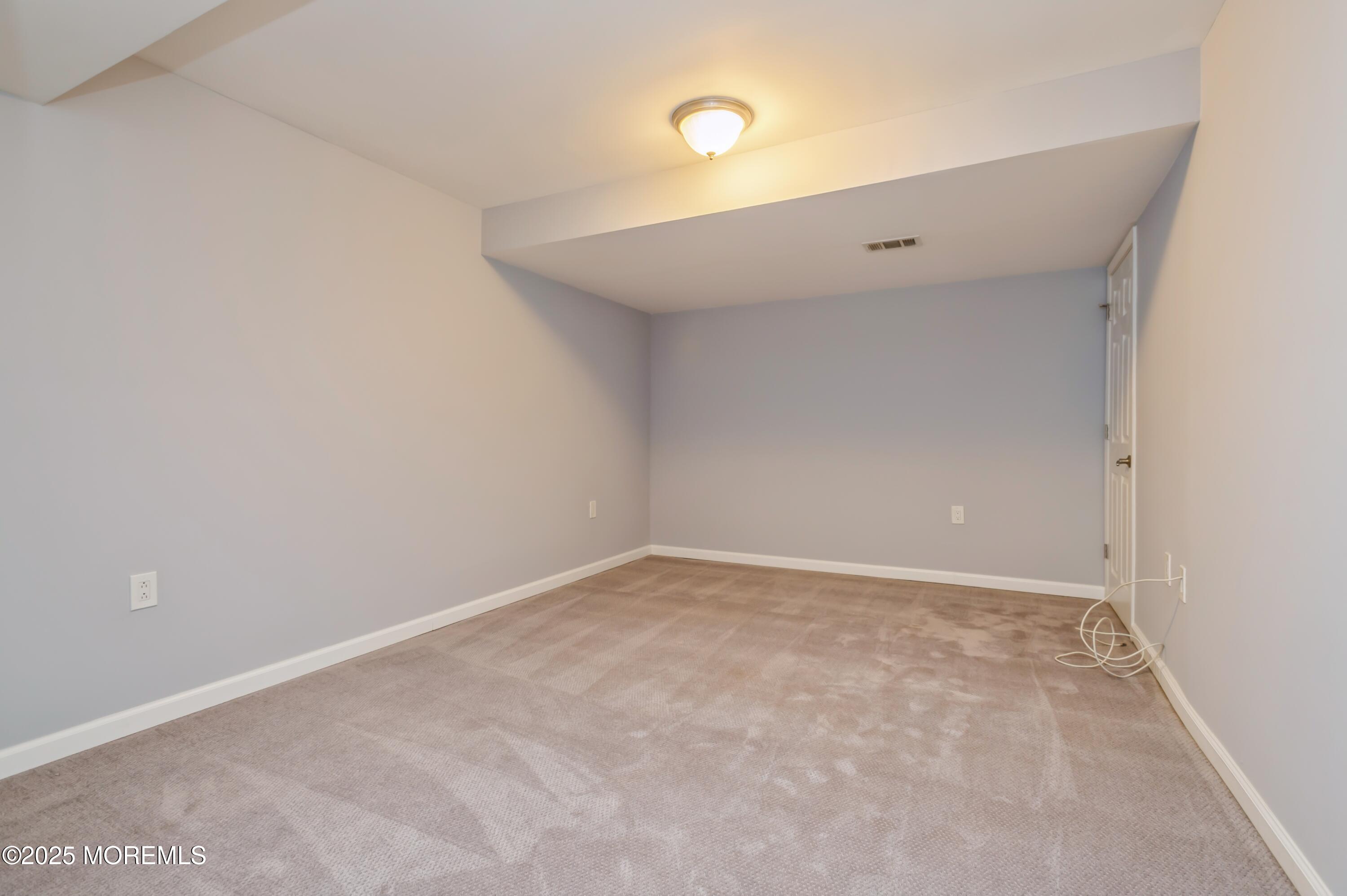 63 Wintergreen Drive, Manalapan, New Jersey image 26