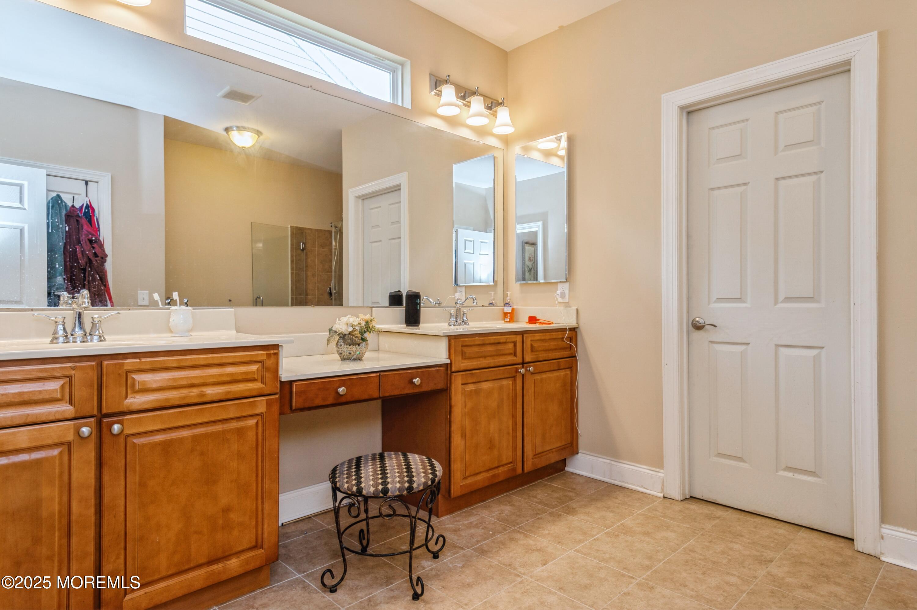 63 Wintergreen Drive, Manalapan, New Jersey image 16
