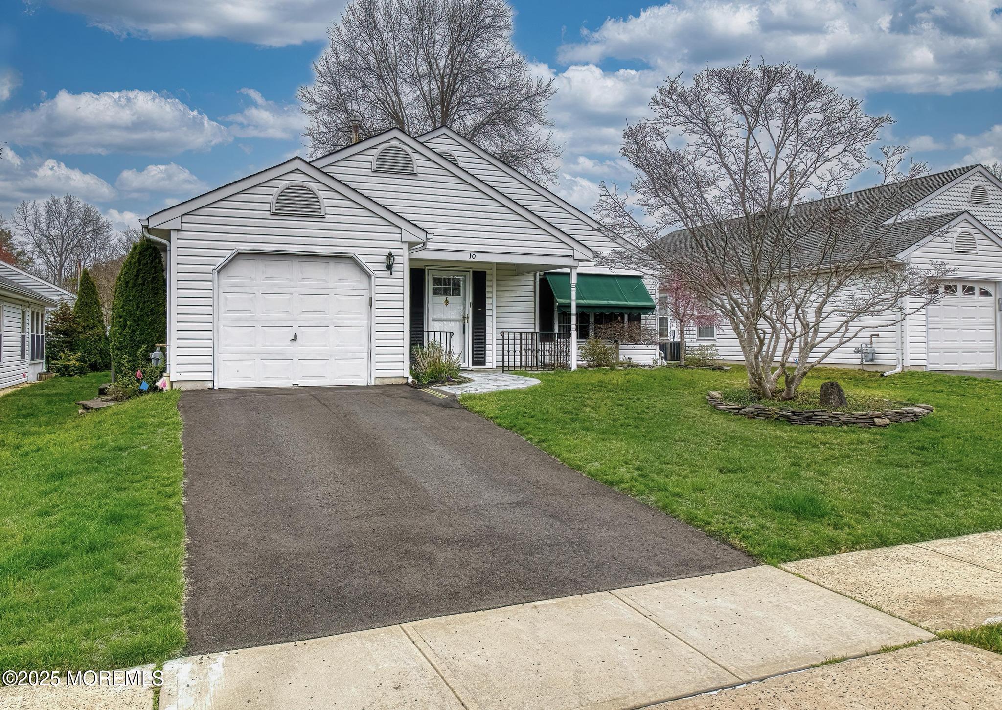 10 Mayapple Drive, Brick, New Jersey image 7