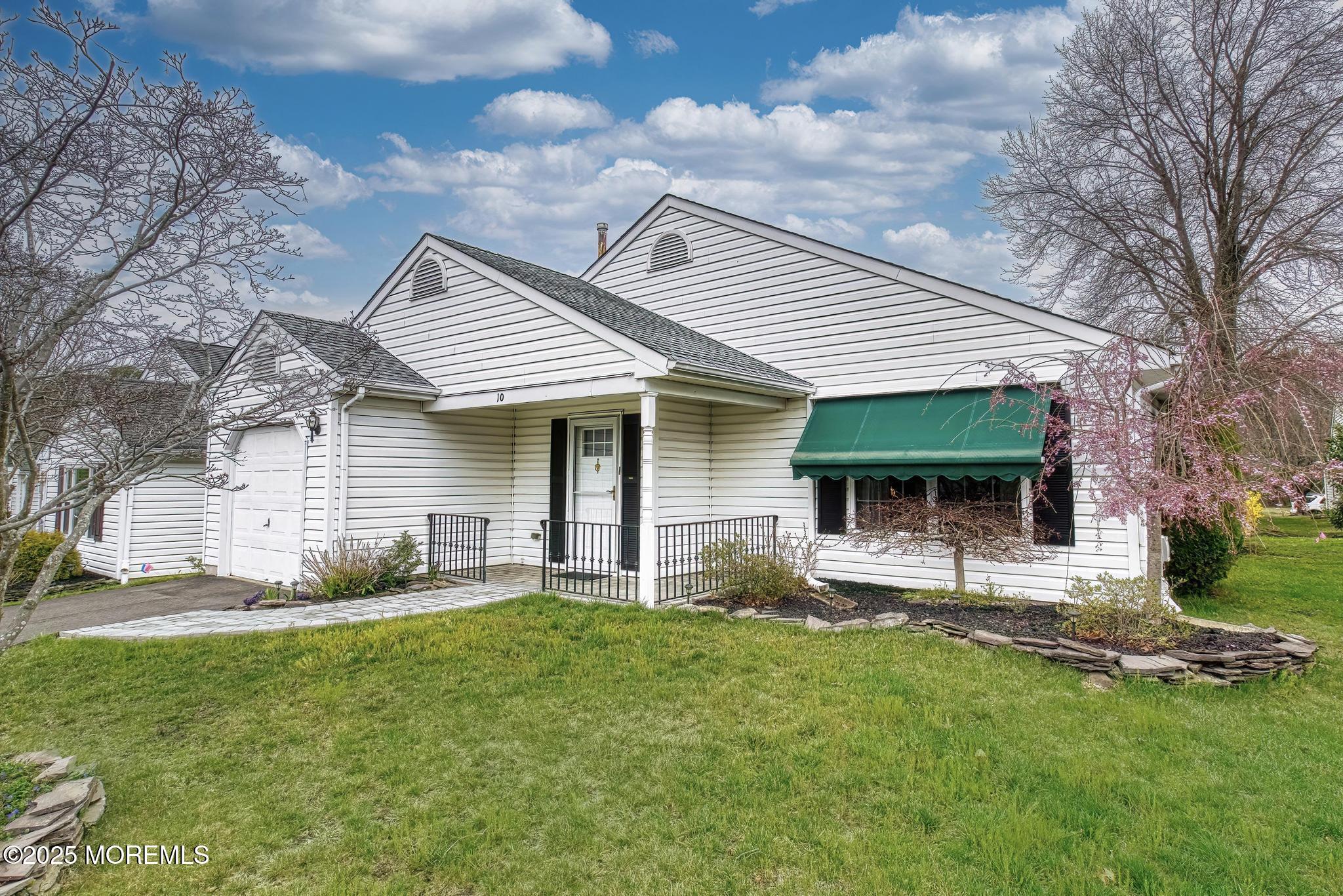 10 Mayapple Drive, Brick, New Jersey image 4
